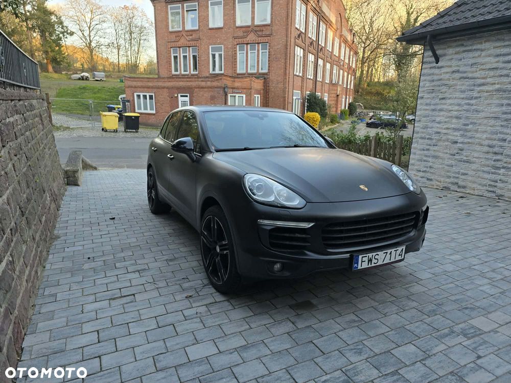 Porsche Cayenne Diesel - 1