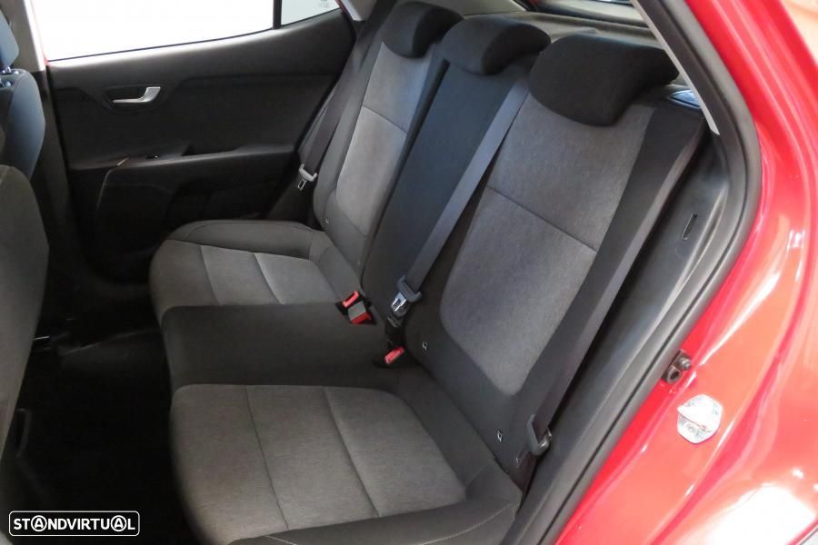 Kia Stonic 1.2 MPi Dynamic - 21