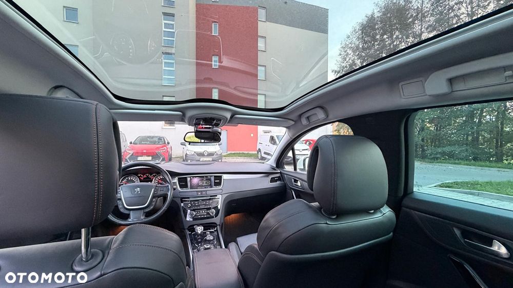 Peugeot 508 RXH 2.0 HDi HYbrid4 - 17