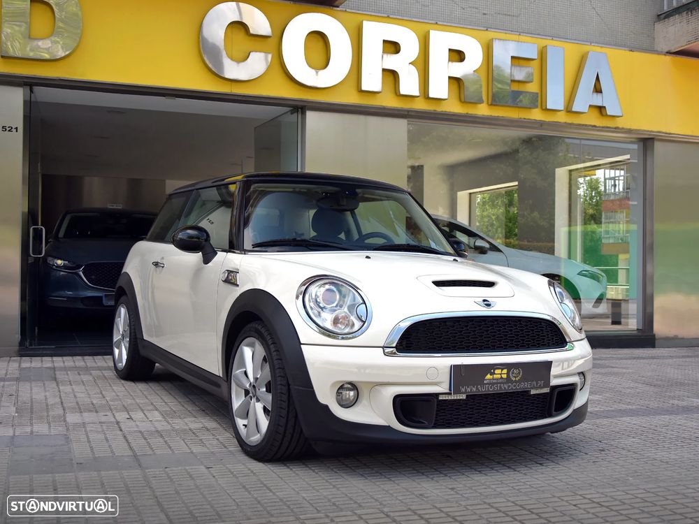 MINI 3 Portas Cooper S - 3