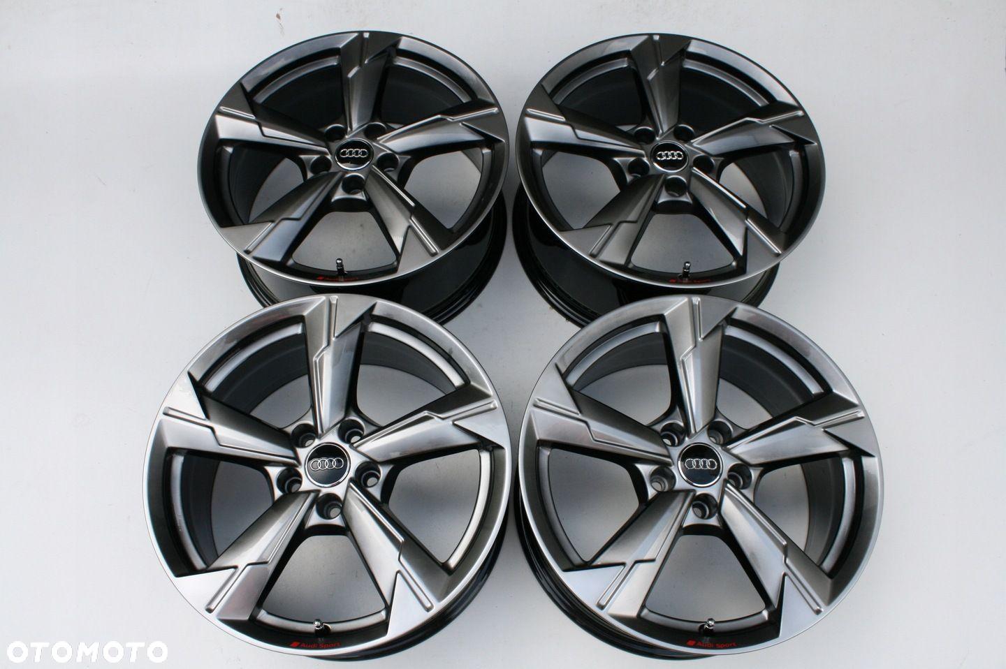 18 ORYGINAŁ AUDI SPORT S-LINE A6 A4 A5 A3 Q2 Q3 Q5 - 8