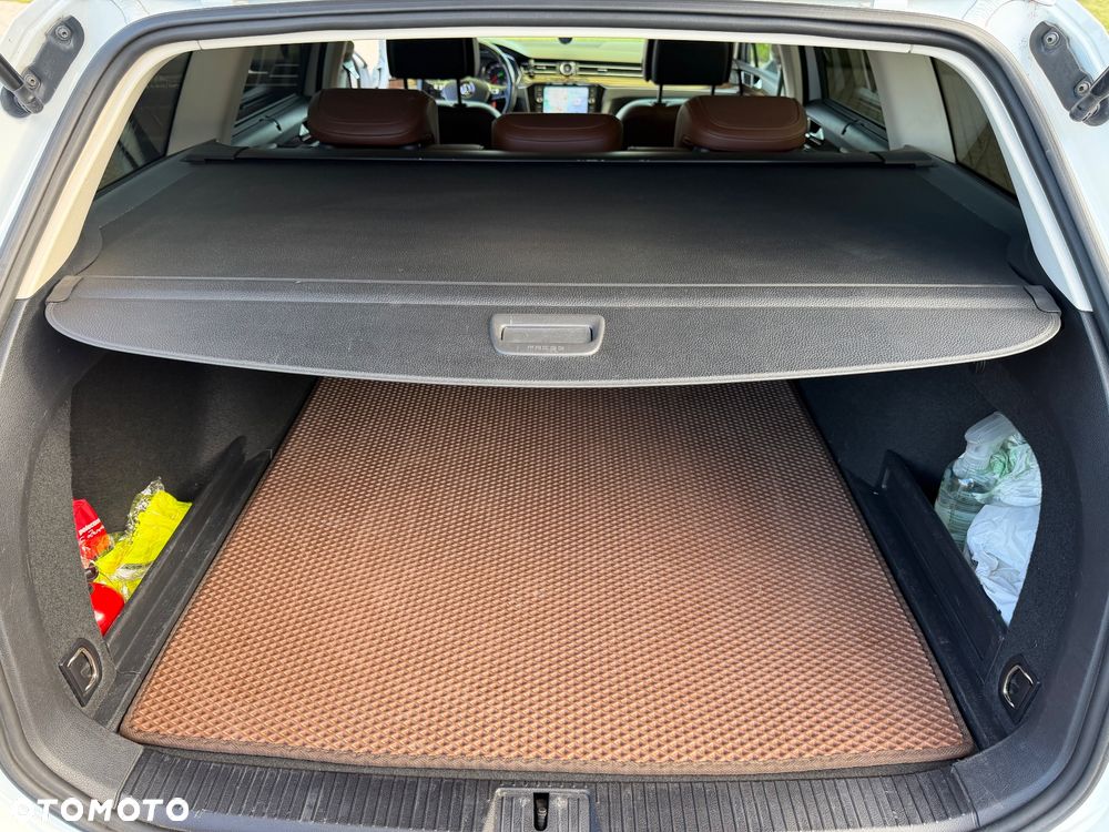 Volkswagen Passat 2.0 TDI BMT Highline DSG - 21