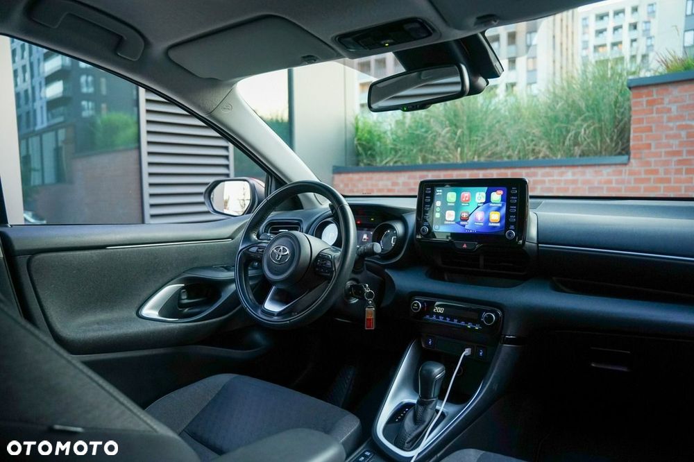 Toyota Yaris Hybrid 1.5 Premiere Edition - 12