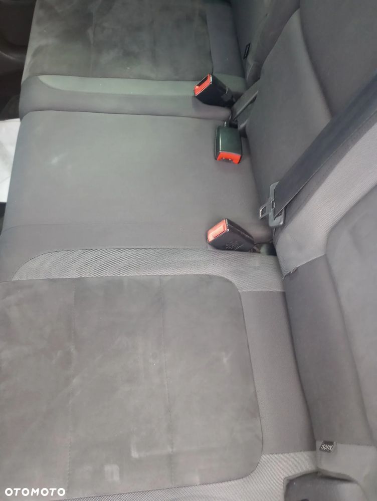 Volkswagen Golf Plus - 14
