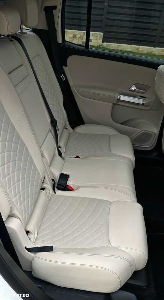 Mercedes-Benz GLB 220 d 4MATIC 8G-DCT AMG Line - 32