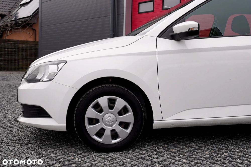Skoda Fabia - 3