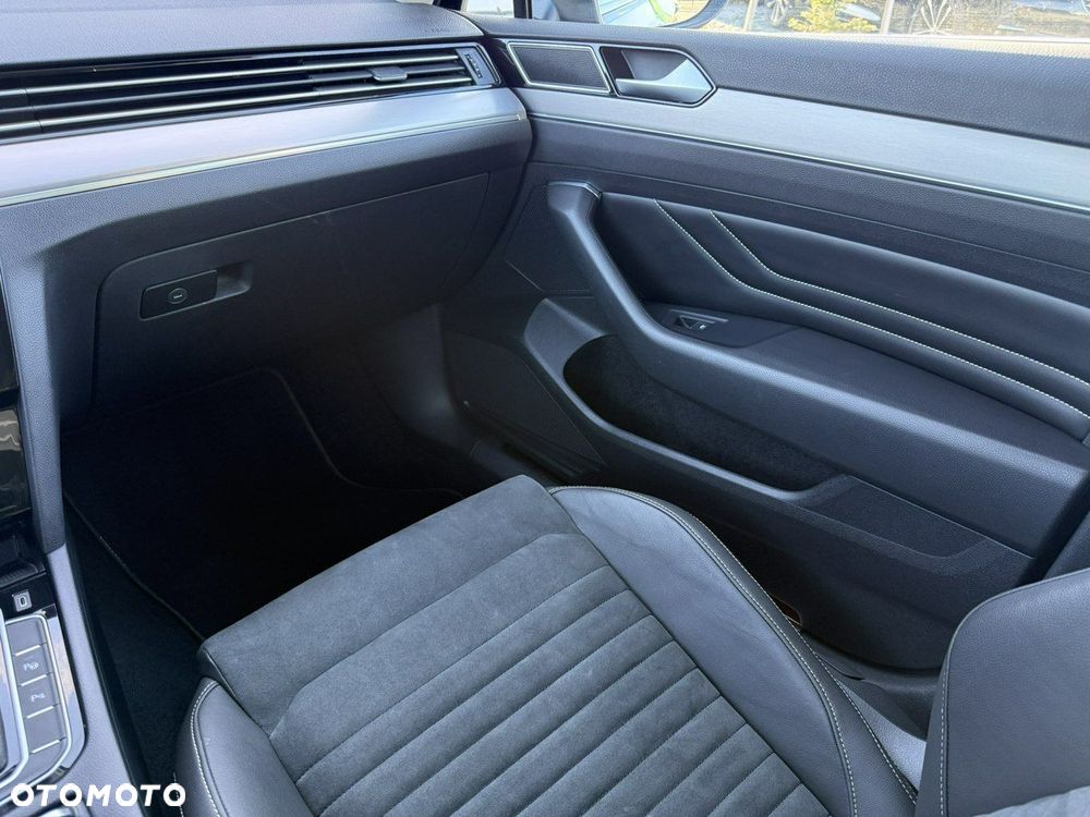 Volkswagen Passat Variant - 13