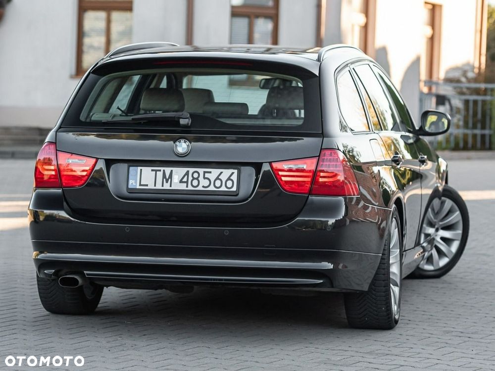 BMW Seria 3 318d Sport Line - 4