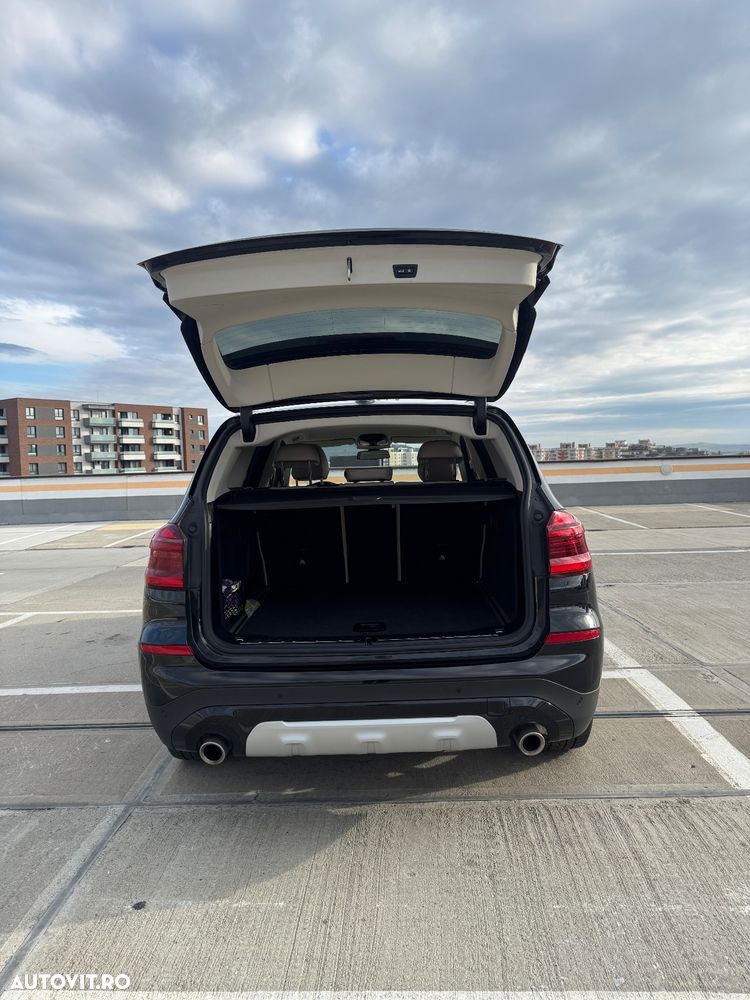 BMW X3 xDrive30i AT Luxury Line - 10