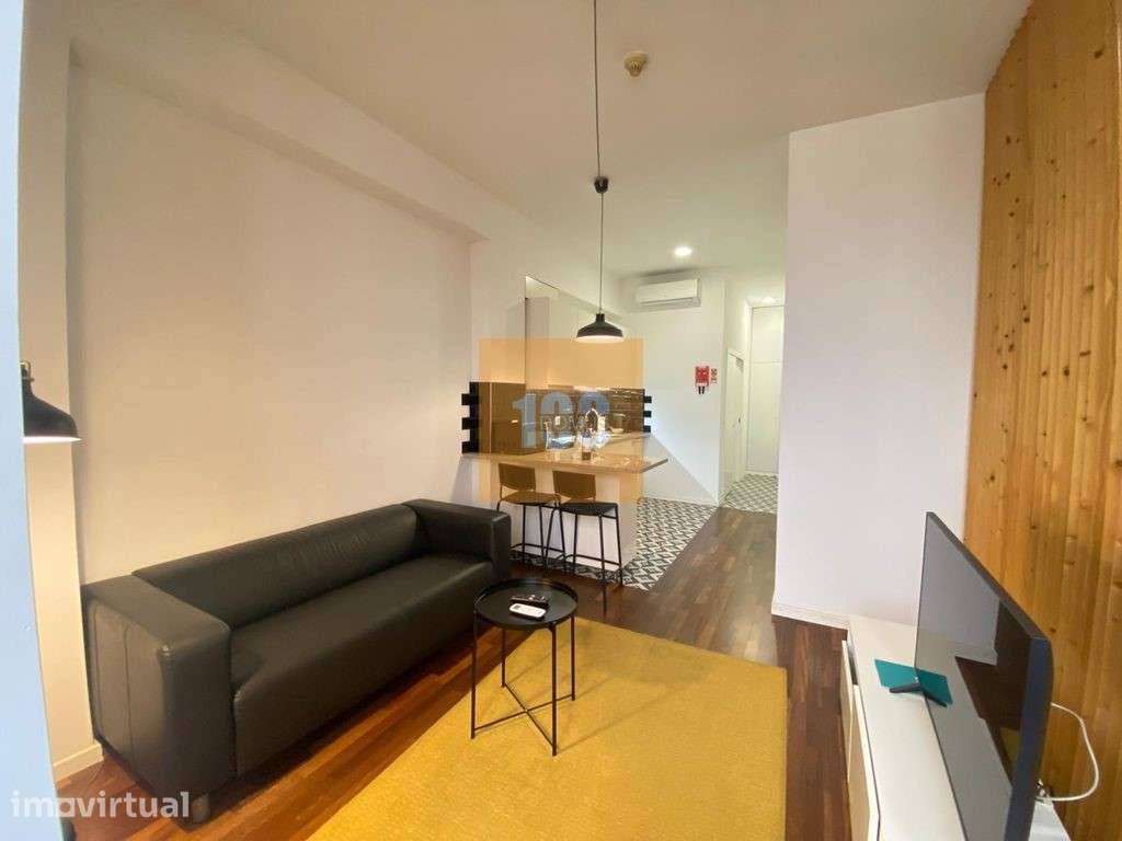 T0 com Licença AL na Av. da Boavista - Grande imagem: 2/19