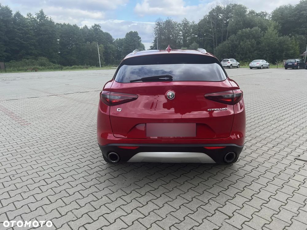 Alfa Romeo Stelvio 2.0 Turbo TI Q4 - 7