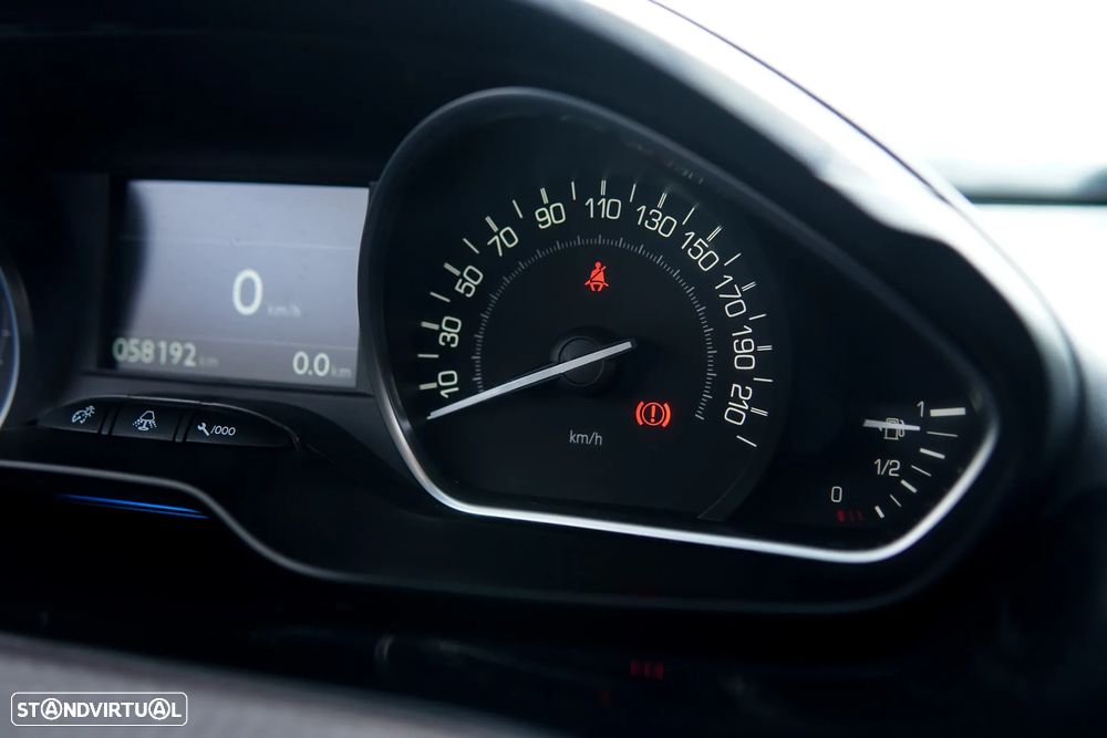 Peugeot 2008 1.2 PureTech Style - 47