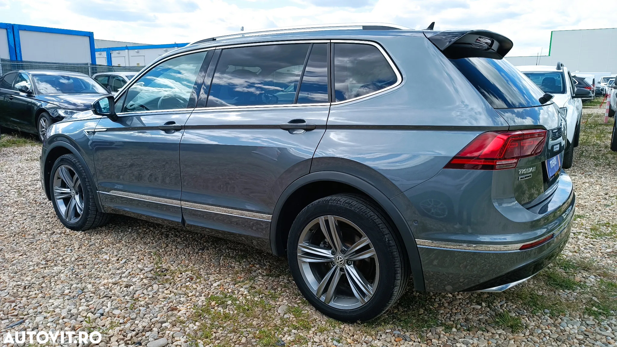 Volkswagen Tiguan 2.0 TDI DSG 4Mot Highline - 8