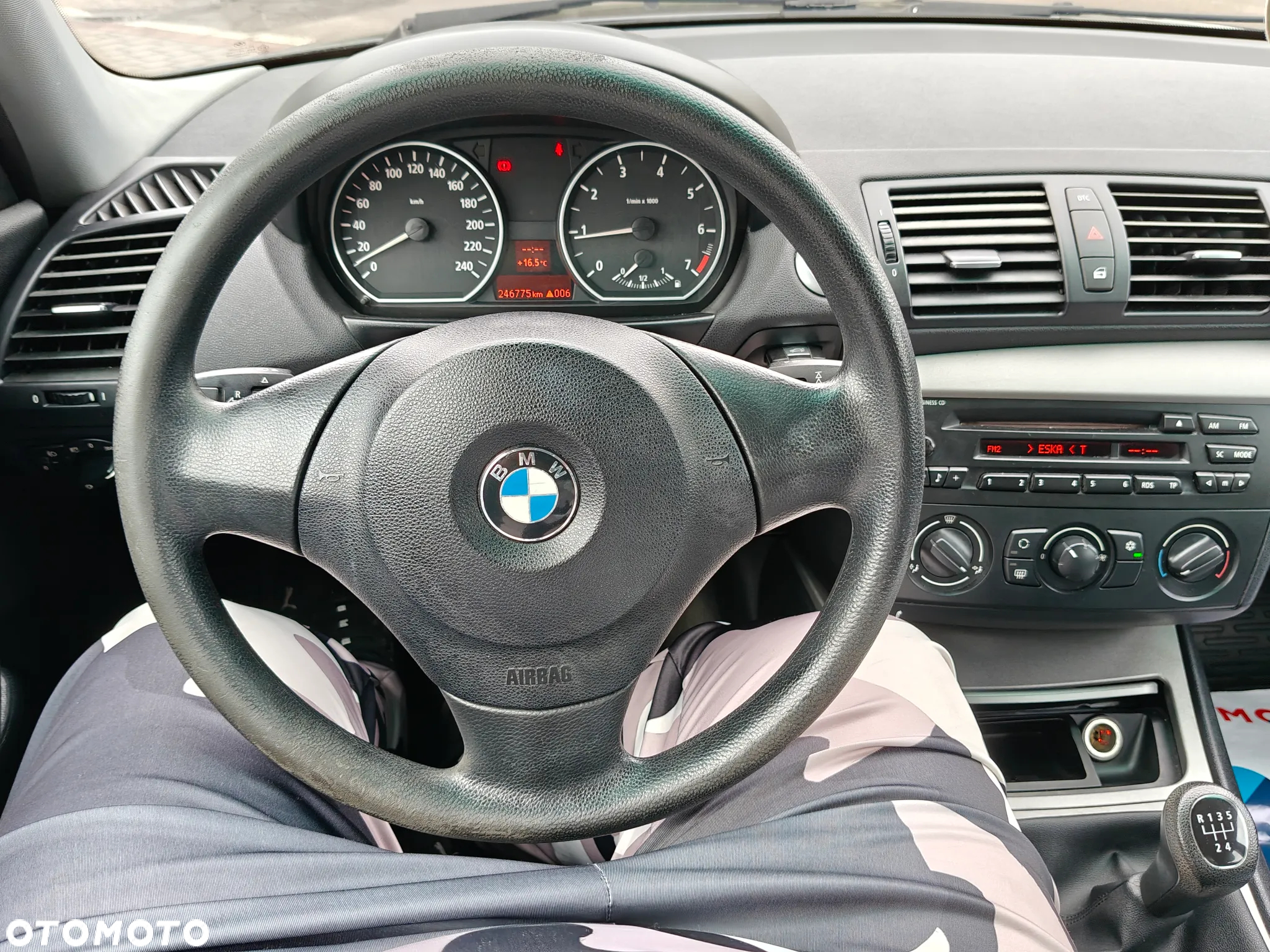 BMW Seria 1 118i - 19