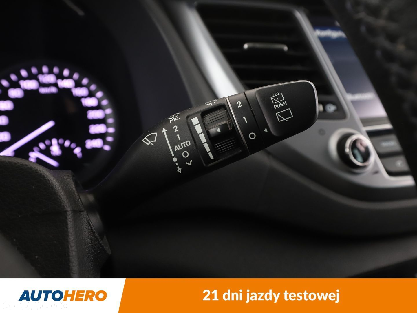 Hyundai Tucson 1.7 CRDI BlueDrive Classic 2WD - 28
