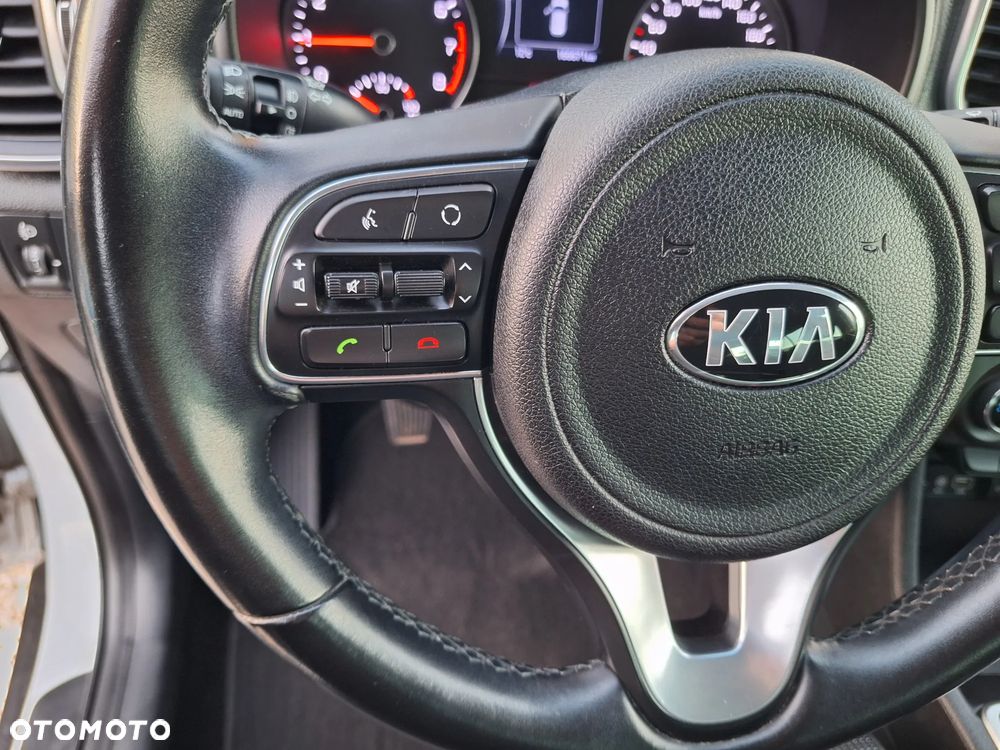 Kia Sportage 1.6 GDI 2WD Black Edition - 24