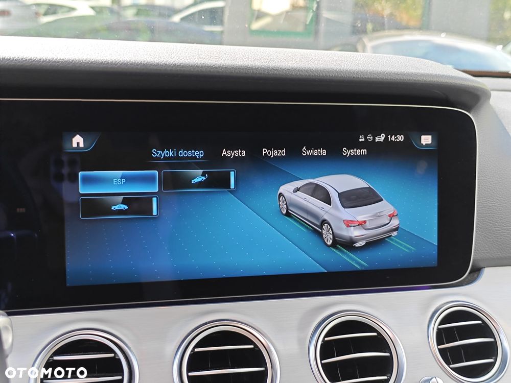Mercedes-Benz Klasa E 220 d 4-Matic Avantgarde - 19