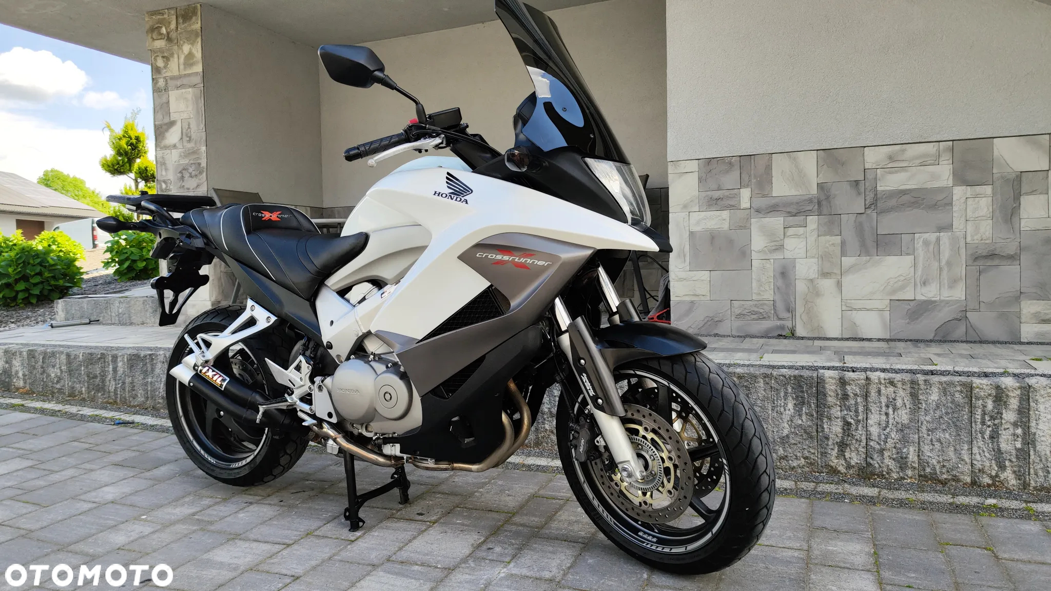 Honda VFR - 18