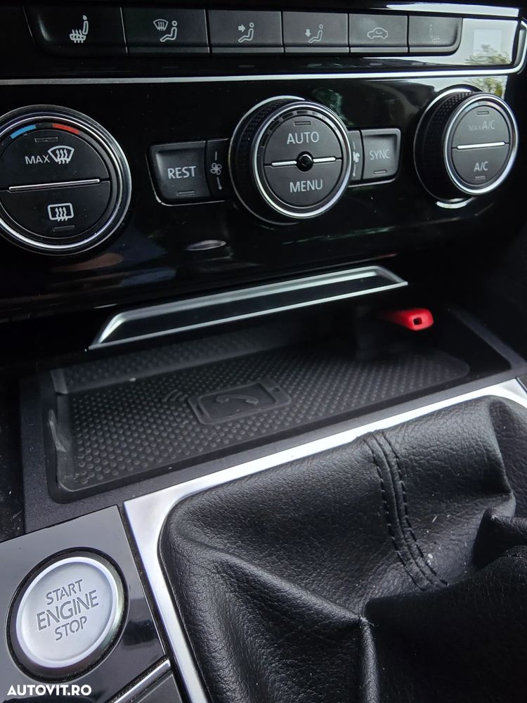 Volkswagen Passat 2.0 TDI Highline - 22