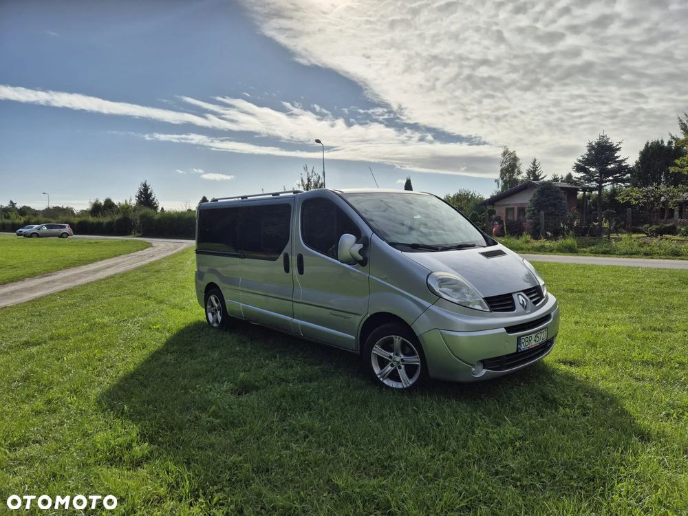 Renault Trafic - 2