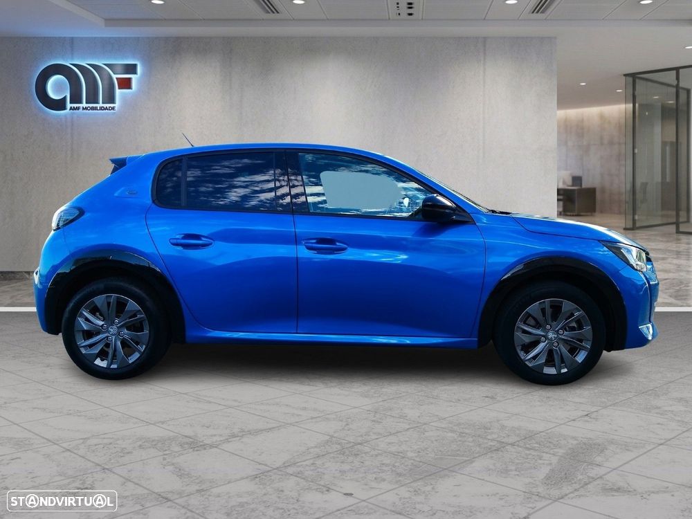 Peugeot E-208 2023 photo 2