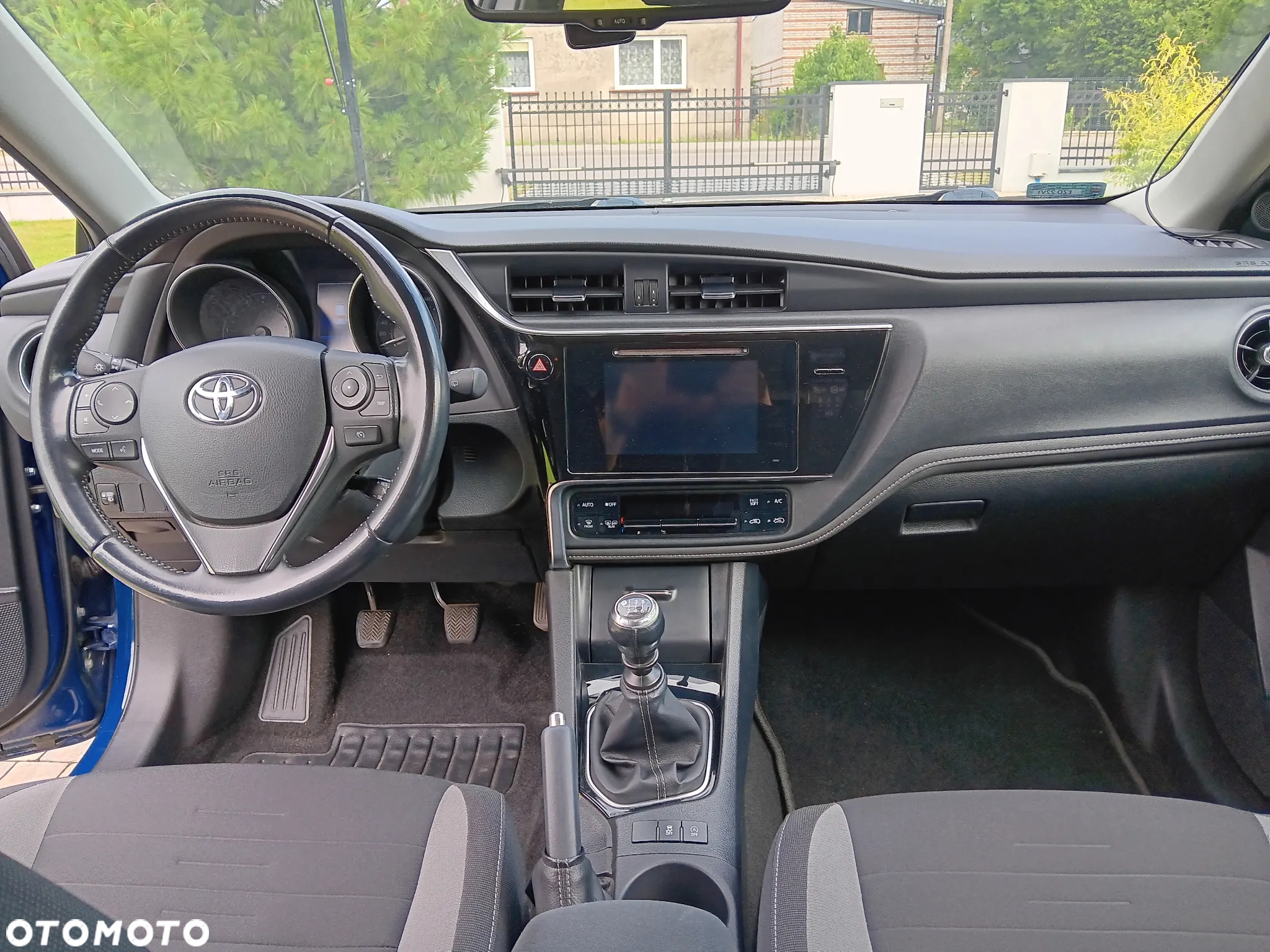 Toyota Auris 1.2 T Premium - 6