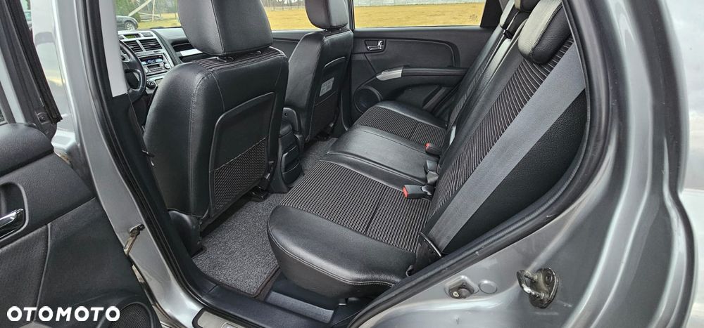 Kia Sportage 2.0 CRDI 4WD Cup - 6