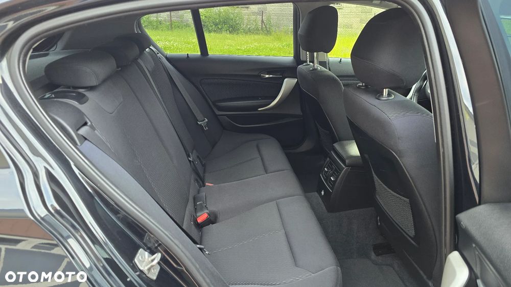 BMW Seria 1 116i Sport Line - 31