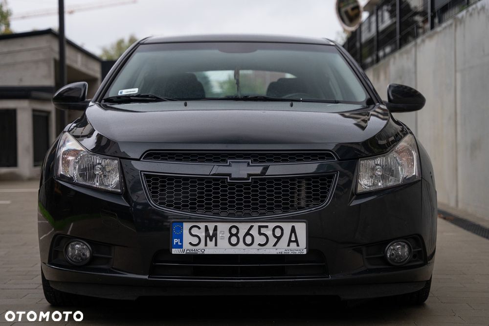 Chevrolet Cruze - 8