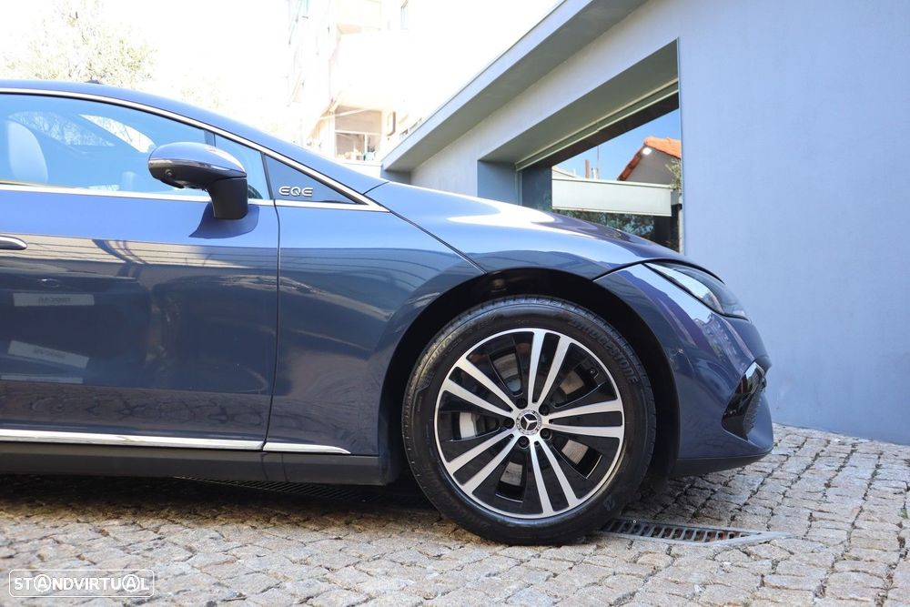 Mercedes-Benz EQE 300 Edition Electric Art - 10