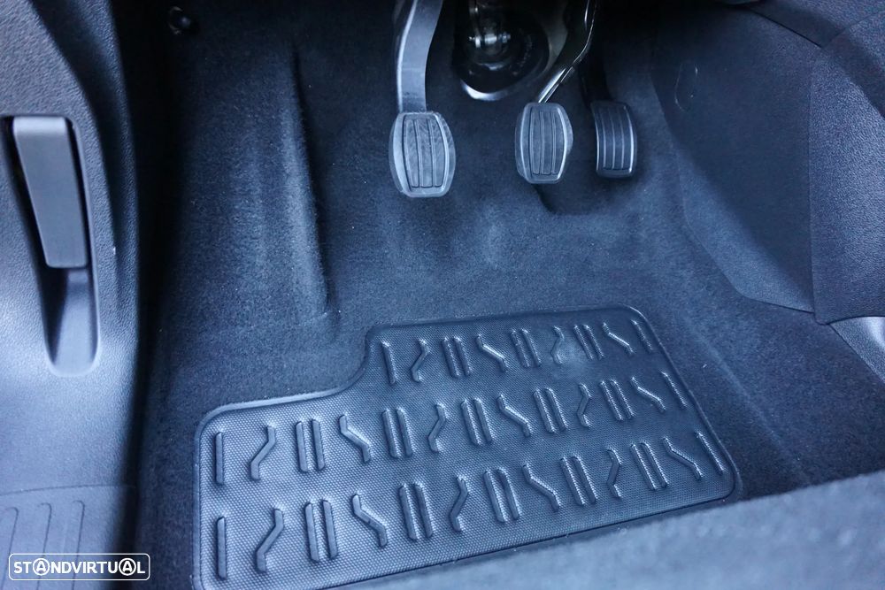 Opel Combo CDTI 102 Enjoy IVA dedutível - 40