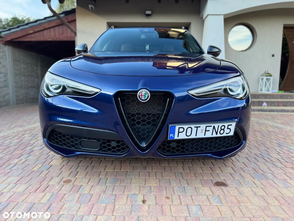 Alfa Romeo Stelvio 2.0 Turbo Veloce Q4 - 4