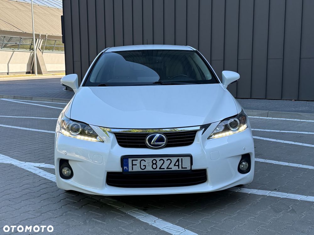 Lexus CT 200h Prestige - 13