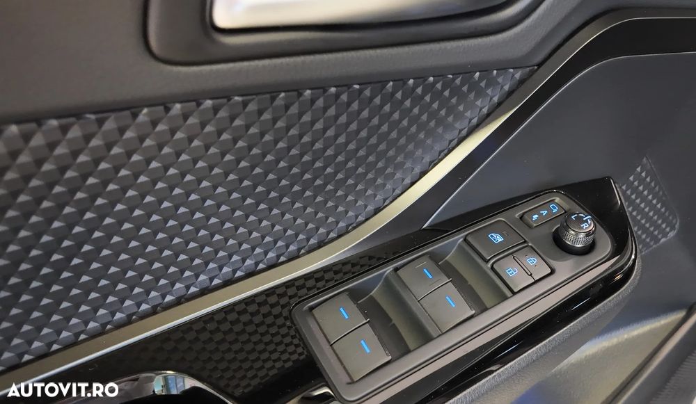 Toyota C-HR 1.8 HSD 122 CP 4x2 CVT C-lassy bi-tone - 12