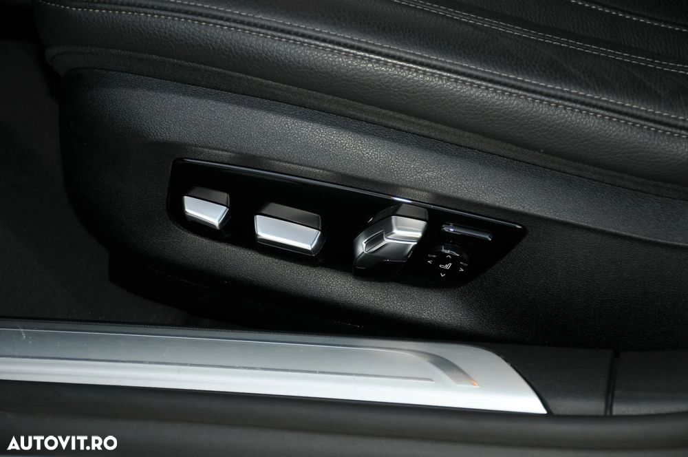 BMW Seria 7 730d xDrive - 35