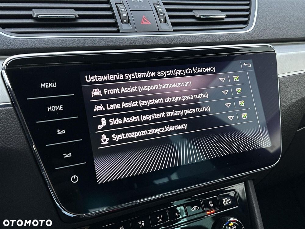 Skoda Superb 2.0 TSI L&K DSG - 23