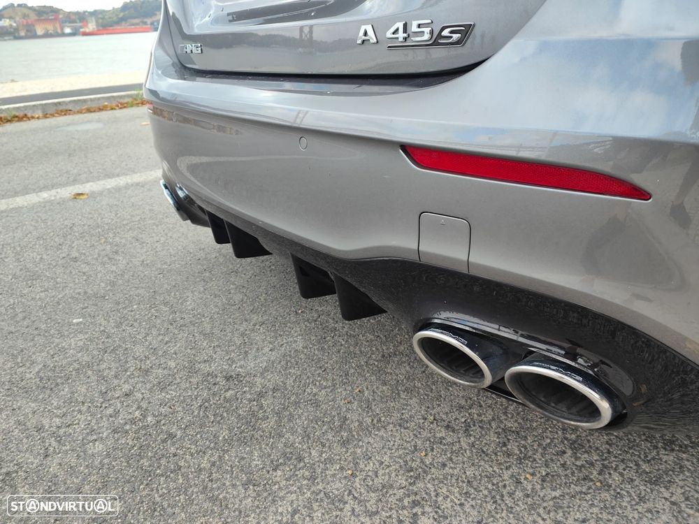 Mercedes-Benz A 45 AMG S 4Matic+ Speedshift DCT 8G Line Premium - 29
