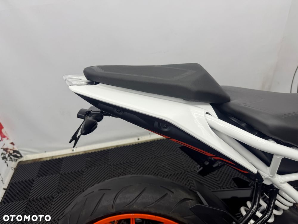 KTM Duke - 28