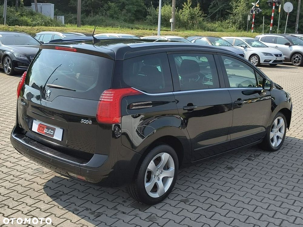 Peugeot 5008 - 7