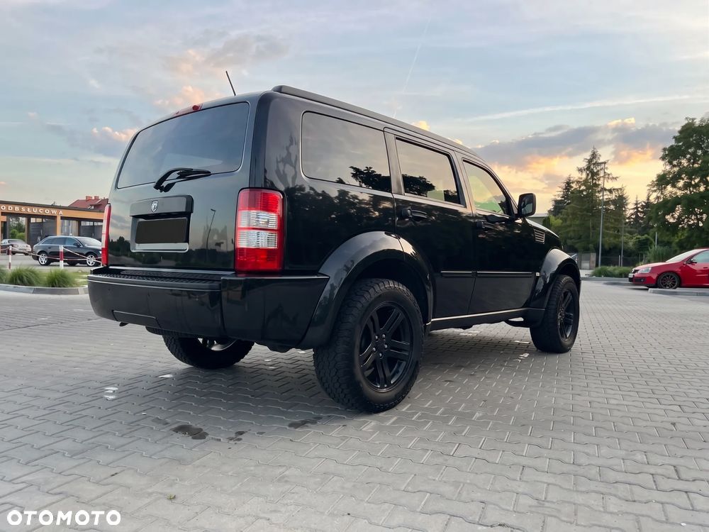 Dodge Nitro 2.8 CRD SXT - 5