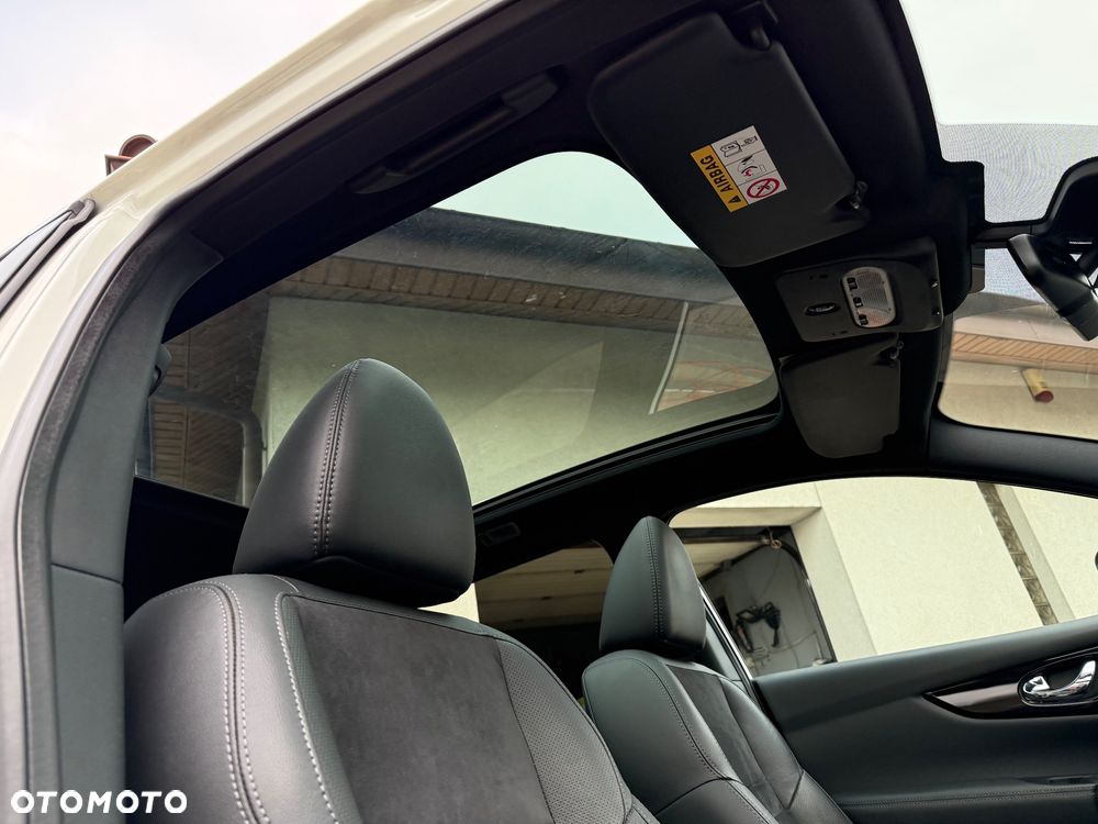 Nissan Qashqai 1.6 DIG-T N-Connecta - 20