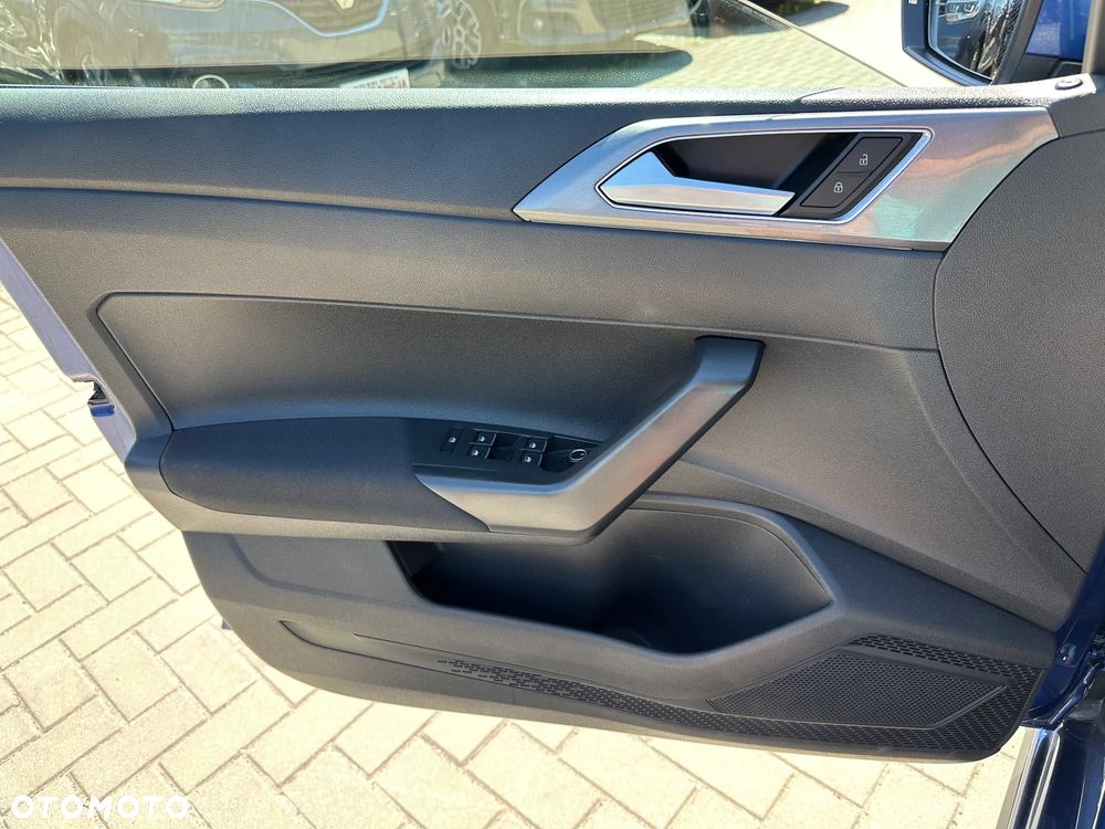 Volkswagen Polo - 20