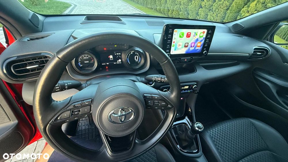 Toyota Yaris 1.5 Premiere Edition - 9