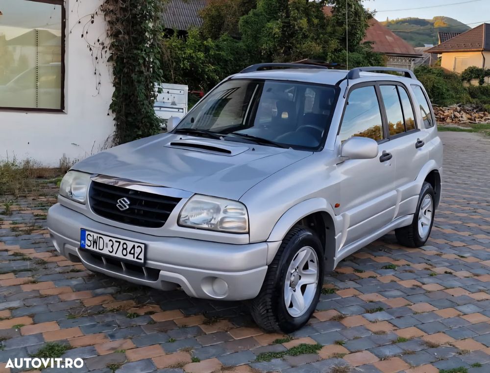 Suzuki Grand Vitara 2.0 TD Comfort - 1