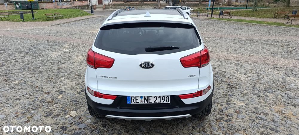Kia Sportage 2.0 CRDI 2WD Spirit - 6