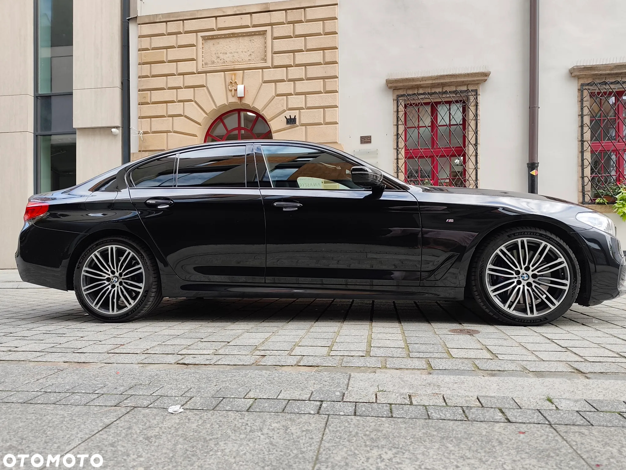 BMW Seria 5 540d xDrive M Sport Edition - 16