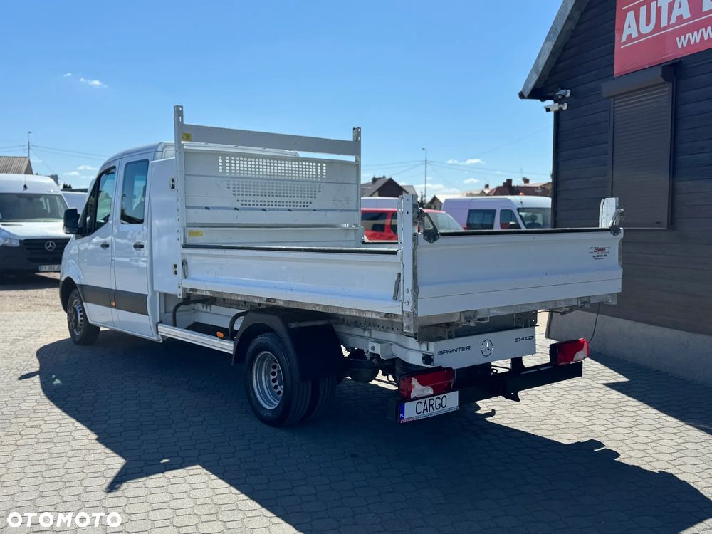 Mercedes-Benz Sprinter - 5