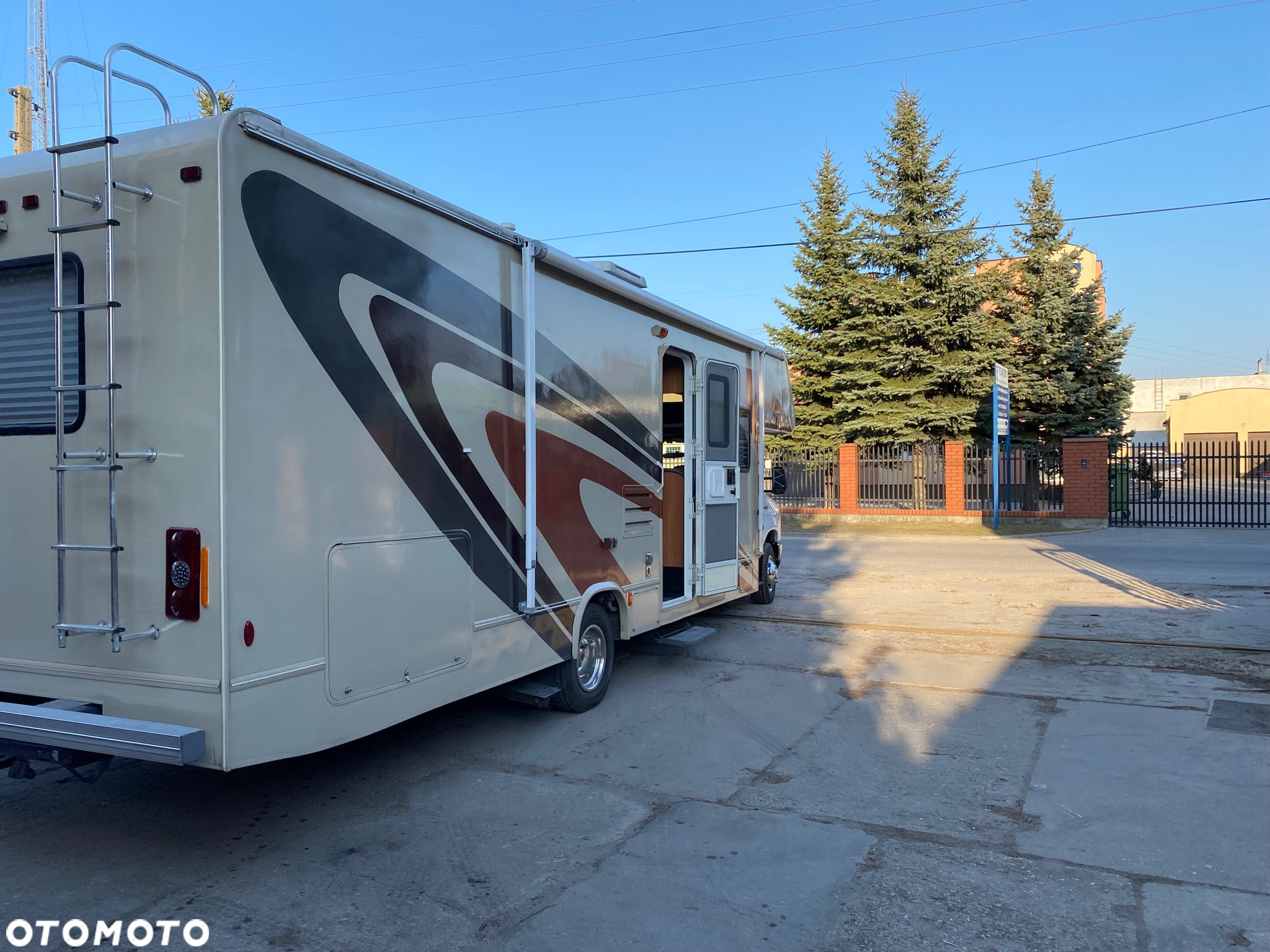 Ford F 450 - 4