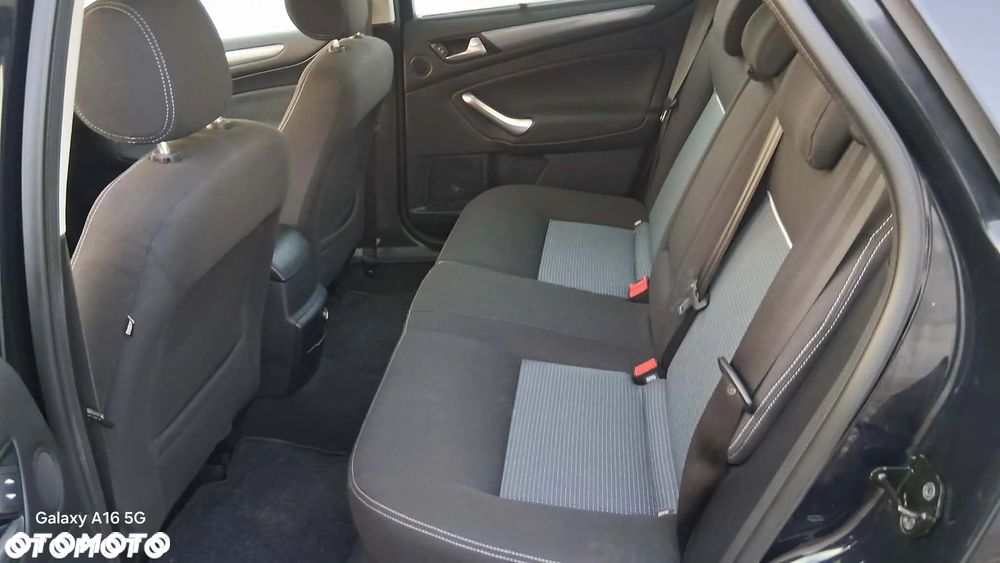 Ford Mondeo 2.0 FF Titanium - 21