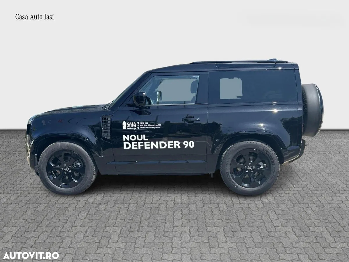 Land Rover Defender - 4